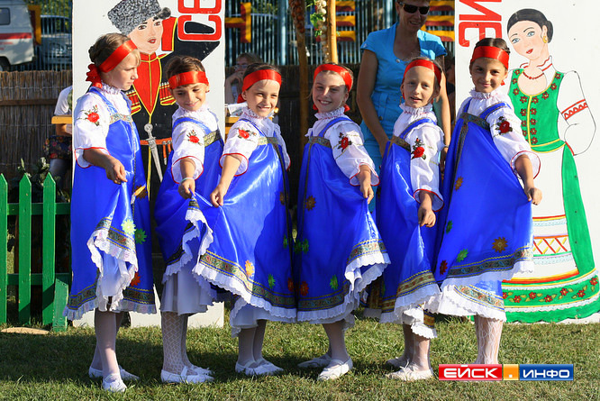 Праздник "Урожай 2013"