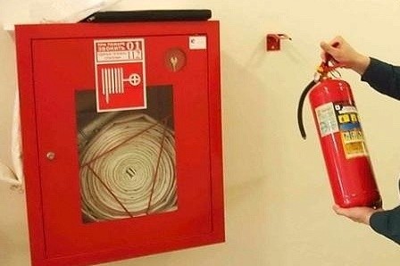 Два пожара в Ейском районе в минувшую неделю произошли из-за неосторожного обращения с огнём