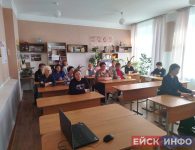 Сегодня в МБОУ СОШ 8 им. П. М. Гурьева ст-цы Копанской прошла акция "Итоговое собеседование по русскому языку для родителей"