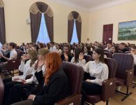 Студентам-активистам района вручили специальные стипендии