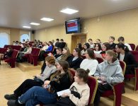 Студентам ЕПК рассказали о трудовых отношениях