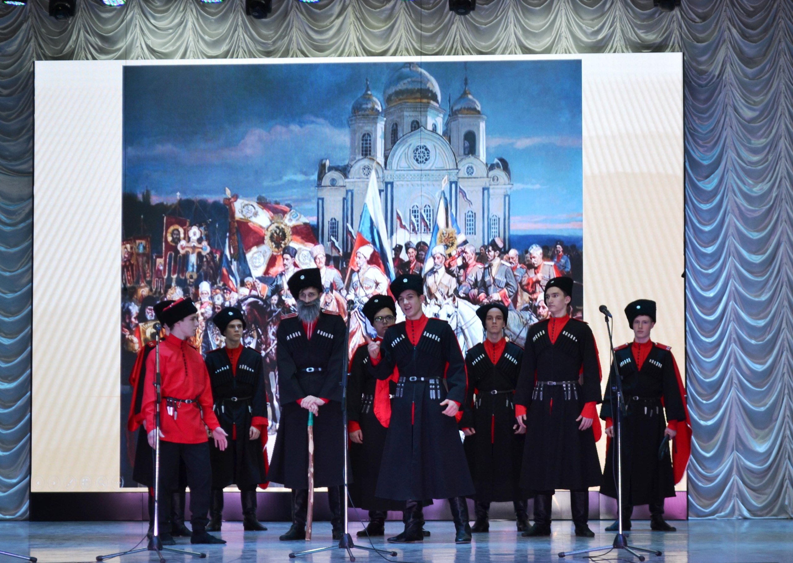 Кадеты из Ейска стали победителями регионального конкурса «Кубанский казачок»