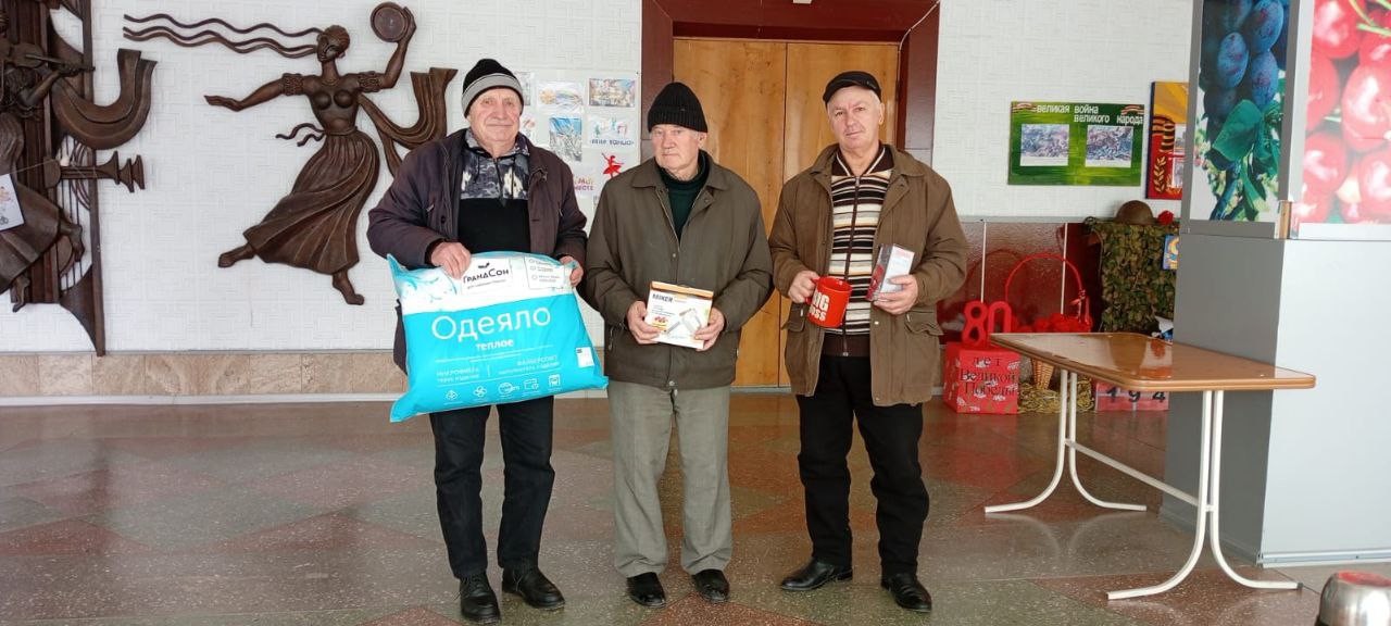 В посёлке Садовом прошёл шахматный турнир среди старшего поколения, посвящённый Дню защитника Отечества