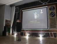 В зале районного молодёжного центра прошёл караоке-конкурс «Весенняя капель»