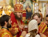 Епископ Ейский и Тимашевский Серафим возглавил пасхальные богослужения в кафедральном соборе святителя Николая Чудотворца