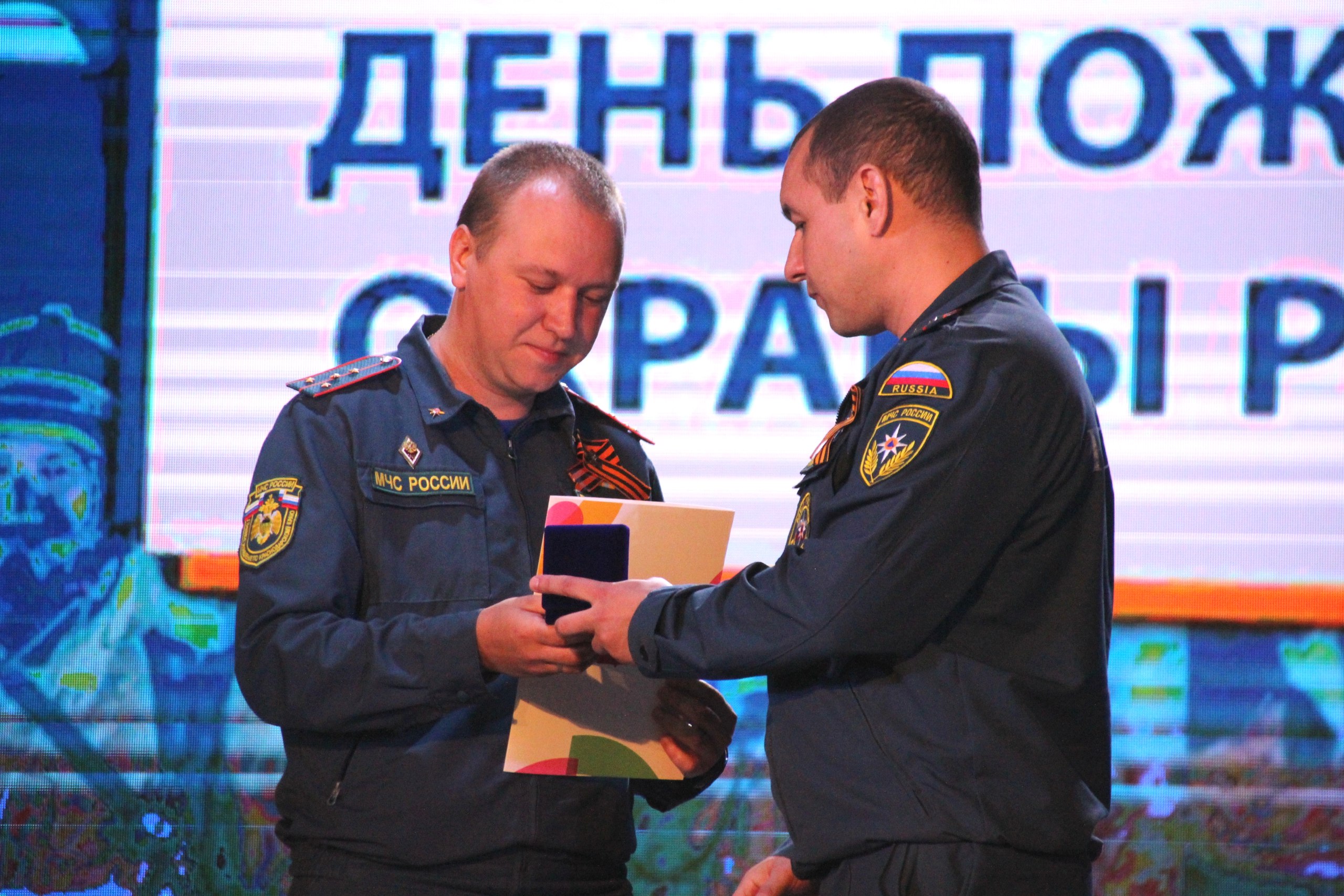 Торжественное мероприятие ко Дню пожарной охраны прошло в Ейском районе