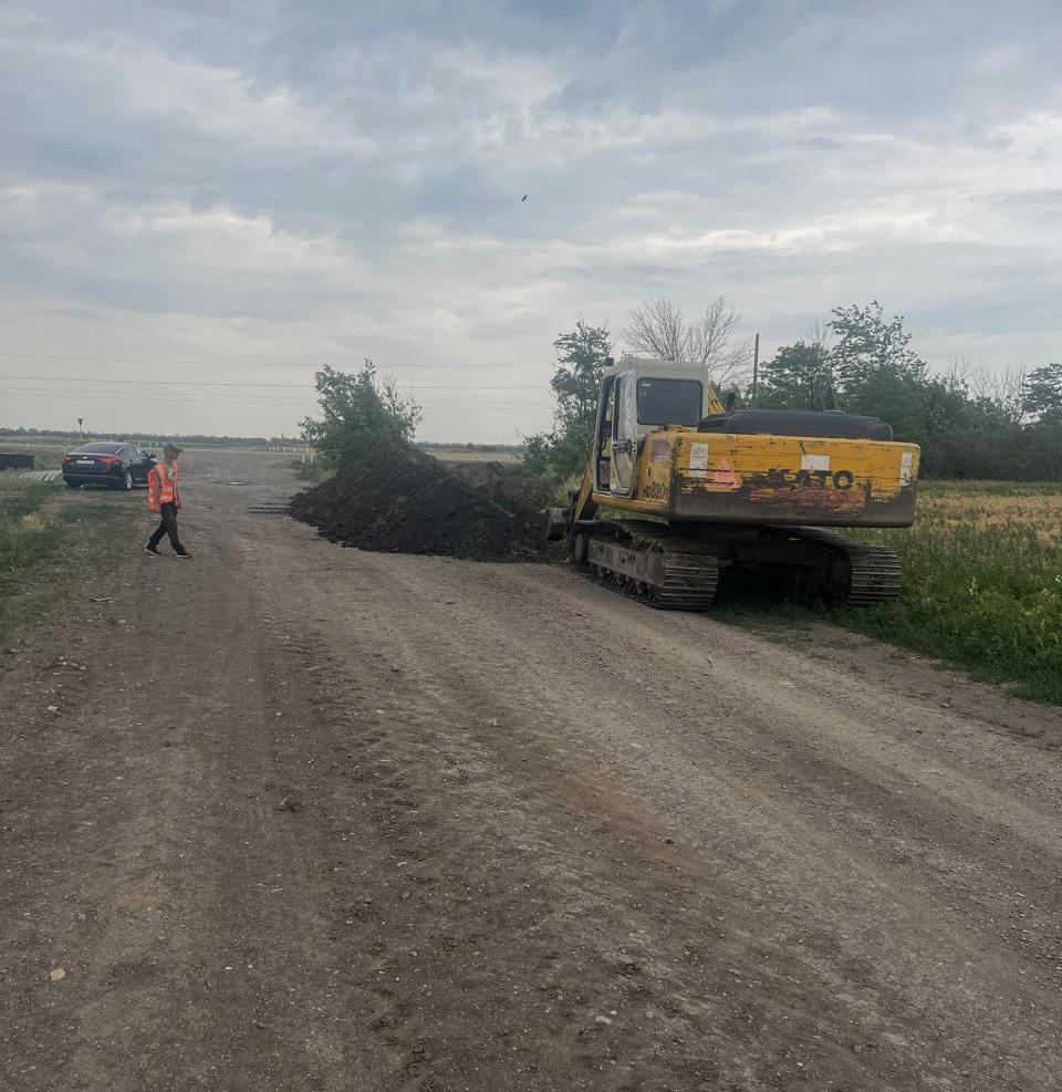 В Ейском районе на треть завершили ремонт водопровода от пос. Октябрьского до пос. Заводского