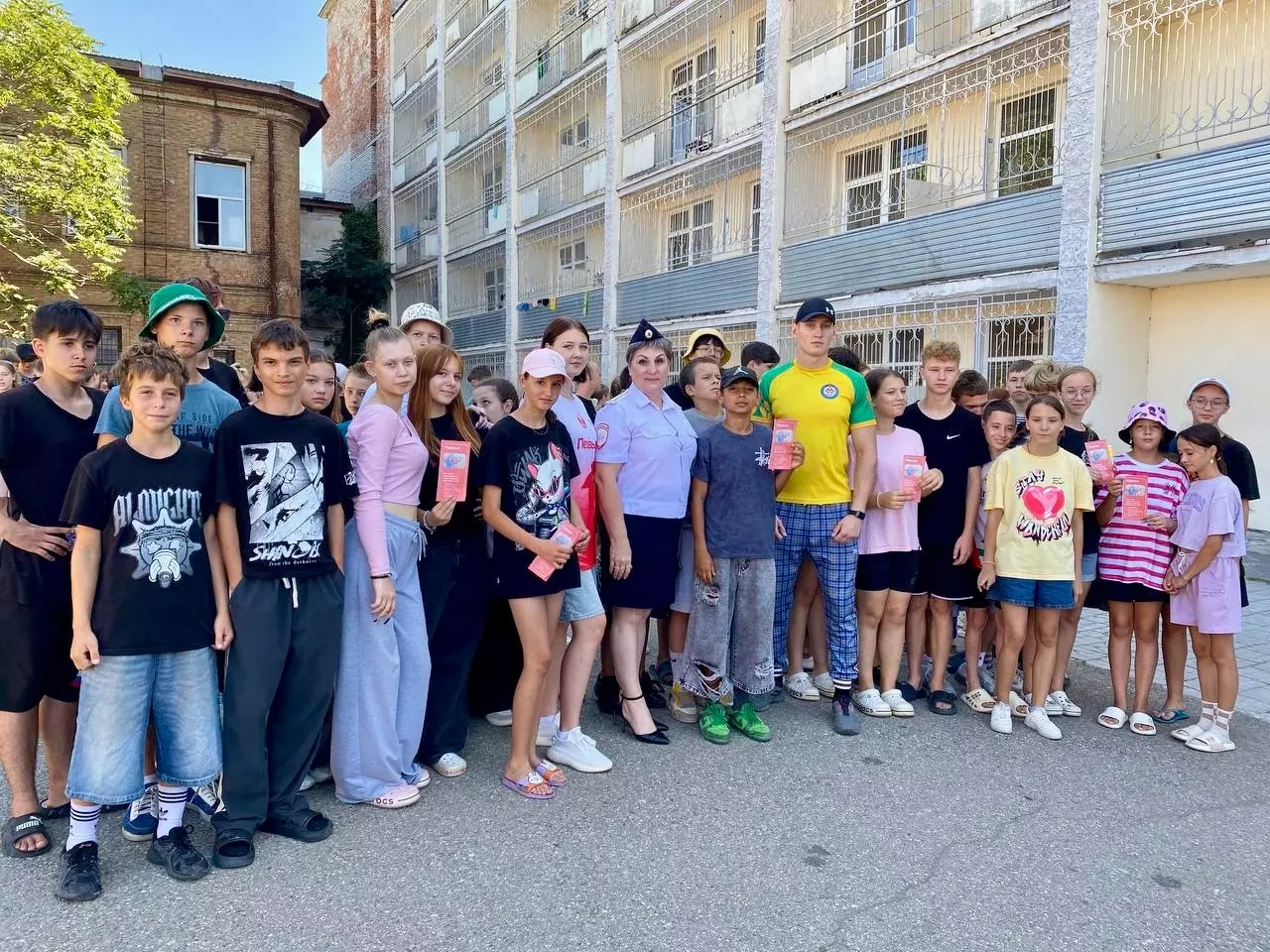 В Ейске прошла «Зарядка со стражем порядка»
