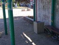 В Ейске установили новые лавочки и урны