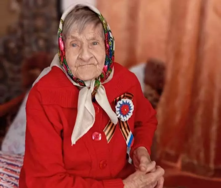 Ветеран Великой Отечественной войны Анна Федоровна Москаленко празднует 100-летний юбилей