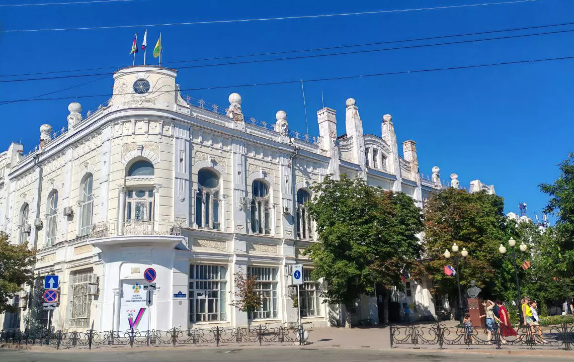 Администрация Ейска обращается к жителям и гостям города с просьбой соблюдать Правила благоустройства