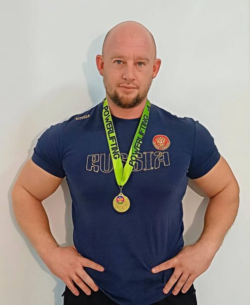 Ейчанин завоевал золото на фестивале силовых видов спорта в Краснодаре