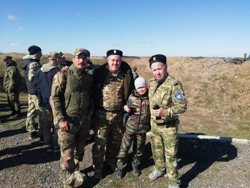 Юные ейские патриоты побывали на военном полигоне