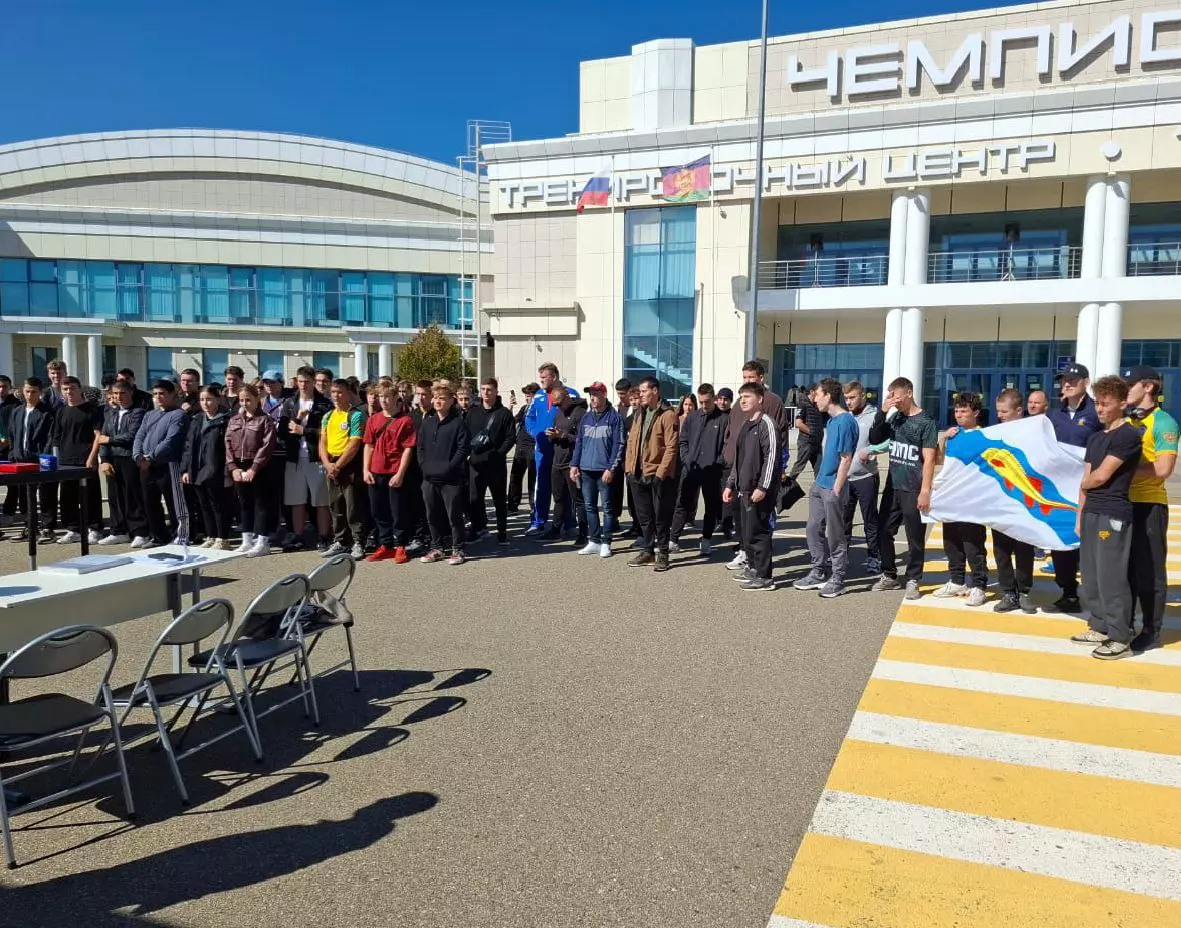 Ейские армрестлеры завоевали золото на краевых соревнованиях в Краснодаре