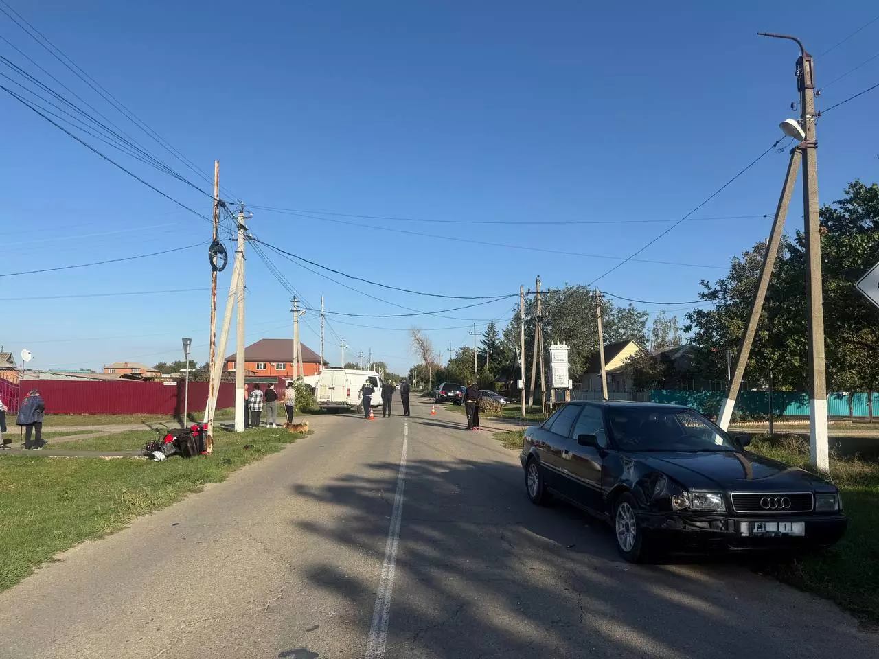 В Щербиновском районе подросток на трицикле попал в ДТП