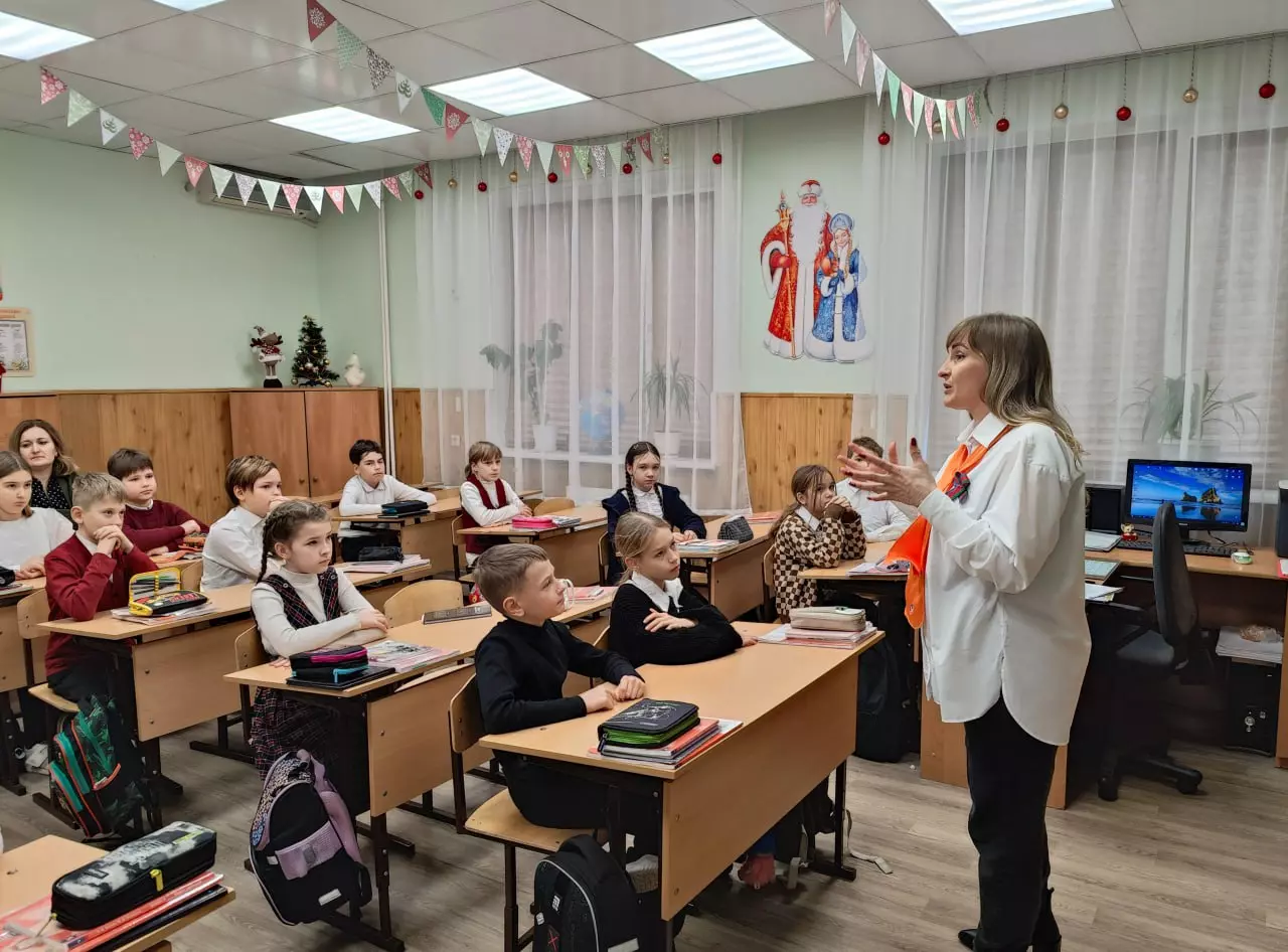 Студенты и ученики Ейского полипрофильного колледжа стали «внуками по переписке»