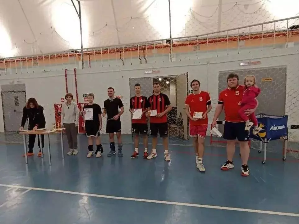 В Ейске завершился семейный турнир по волейболу