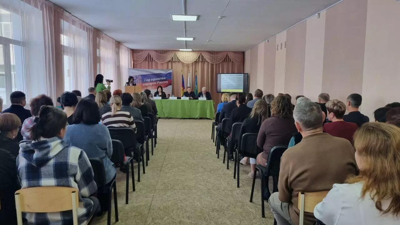 Администрация Ейского сельского поселения отчиталась о работе за 2025 год