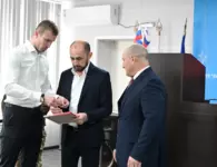 Главный врач ЕЦРБ получил медаль «За содействие в СВО»