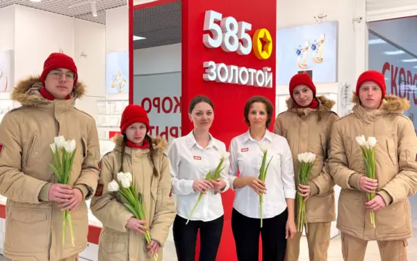 Ейские студенты прошли «Километром красоты» по улицам города