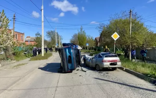 В Ейске произошло ДТП с участием трёх автомобилей