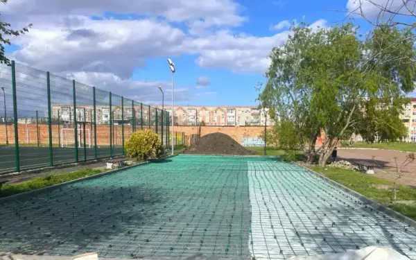 На улице Казачьей строится новая площадка ГТО