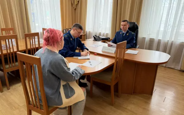 И.о. прокурора края Александр Трухин провёл приём граждан в Ейске