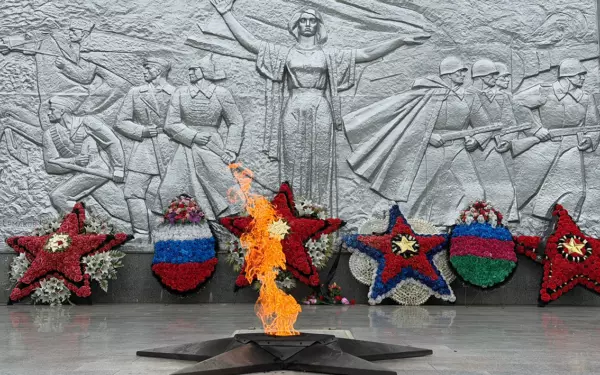 Вечный огонь в Ейске бережно сохранили во время техобслуживания