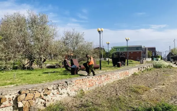 В Ейске продолжаются работы по благоустройству