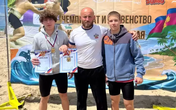 Ейские сумоисты завоевали золото на чемпионате края в Анапе