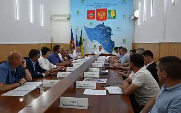 В Ейском районе заменят почти 3 км тепловых труб
