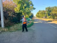 В Ейске продолжается ежедневная уборка города