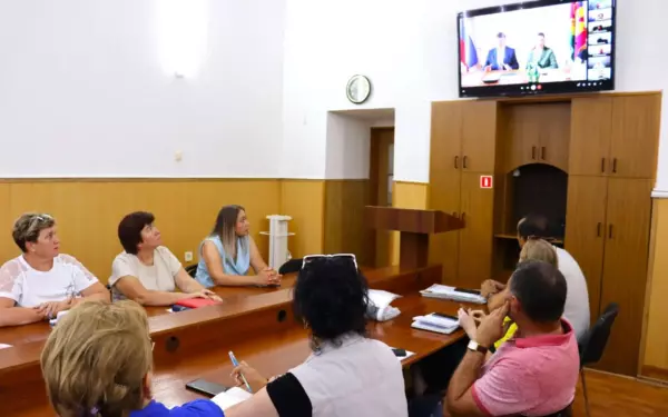 В Ейском районе обсудили защиту животных от опасных болезней