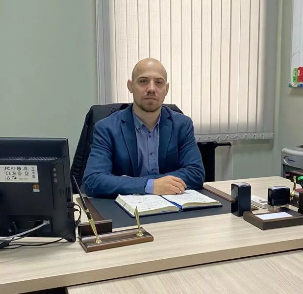 Сегодня свой день рождения отмечает Роман Должиков