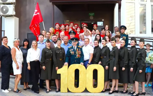 Ветеран Великой Отечественной войны Николай Федорович Артемов отмечает 100-летний юбилей