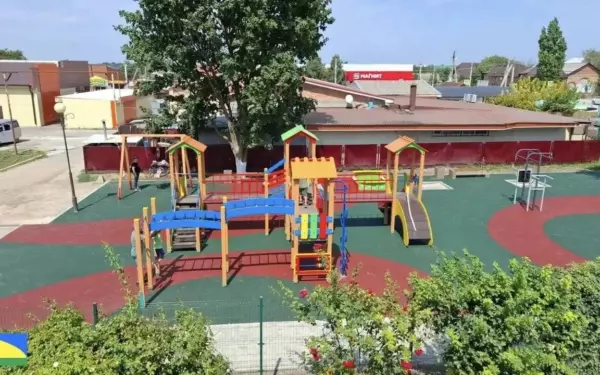 В Должанской появилась новая детская площадка