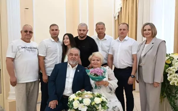 Сапфировая свадьба в день рождения Ейска