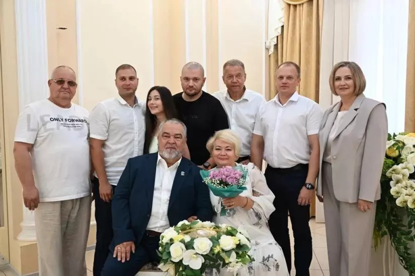Сапфировая свадьба в день рождения Ейска