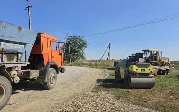 В селе Александровка завершили ремонт дорог