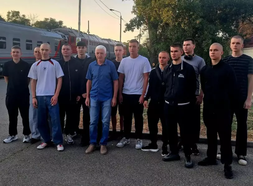 Студенты ЕМРПТ отправились на практику на борту «Крузенштерна»