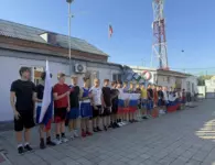 Ейские боксёры отметили День флага спортивным марш-броском