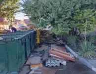 После сильного дождя коммунальщики убирают улицы Ейска и ликвидируют свалки