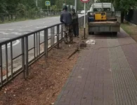 В Ейске восстановили ограждение у лицея №4 и объекты на Молодёжной площади