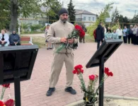 В Воронцовке и Кухаривке открыли Аллеи Памяти погибшим землякам