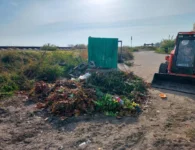 В Ейске ликвидируют стихийные свалки и приводят в порядок контейнерные площадки