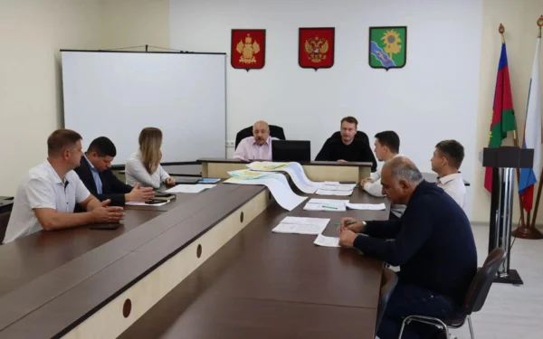 В Ейском районе обновляют уличное освещение