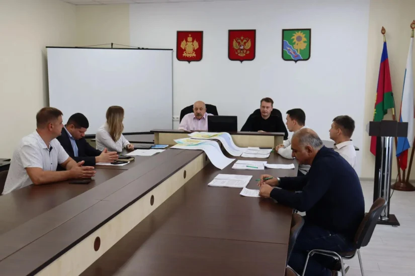 В Ейском районе обновляют уличное освещение