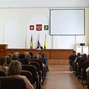 В Ейском районе 121 куратор помогает семьям участников СВО