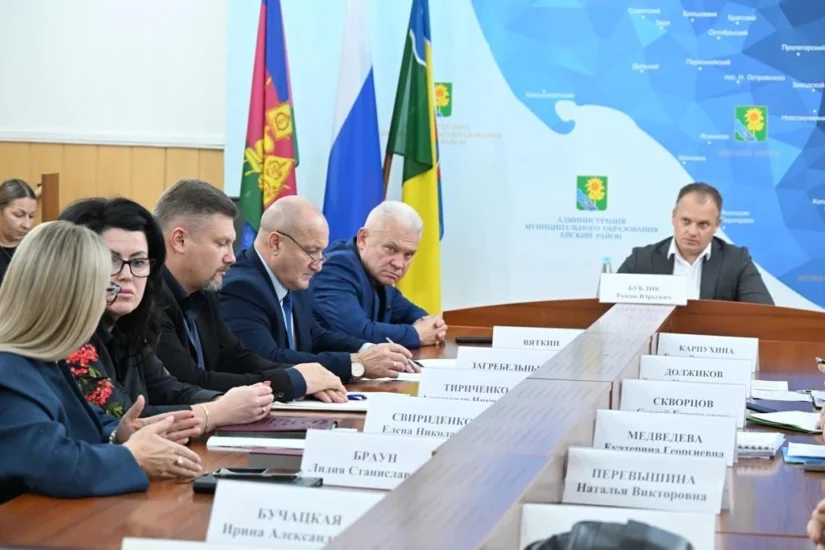 На аллее Славы в Ейском районе разместят портреты погибших участников СВО
