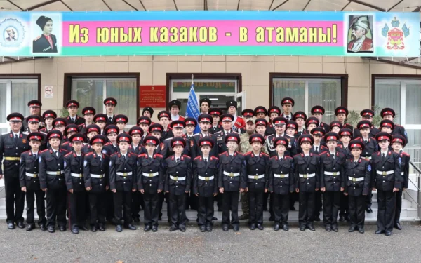 65 воспитанников казачьего кадетского корпуса приняли торжественное посвящение